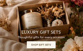 Luxury candle and floral gift set